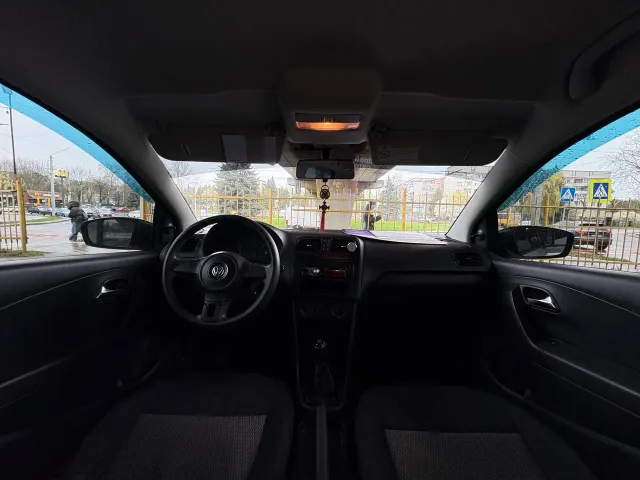 Volkswagen Polo - фото 5