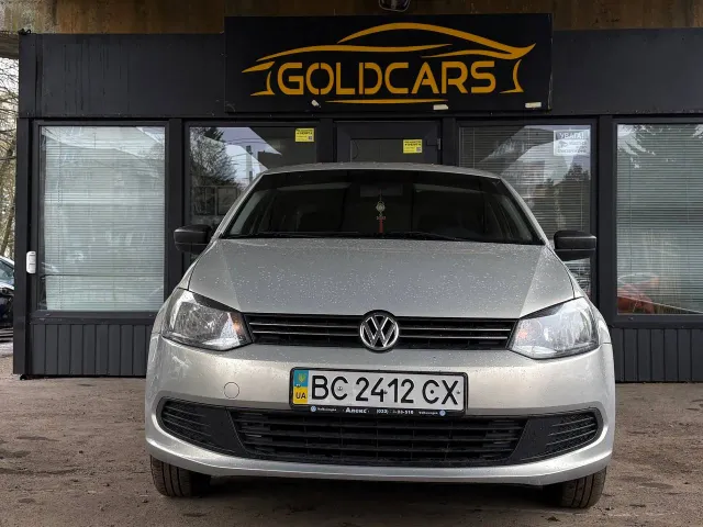 Volkswagen Polo - фото 1