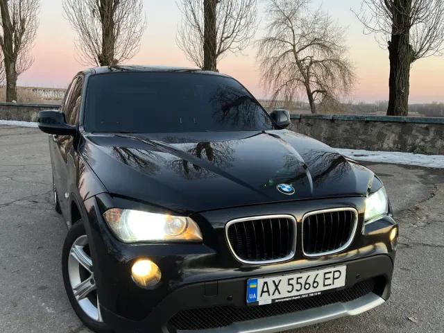 BMW X1 - фото 4
