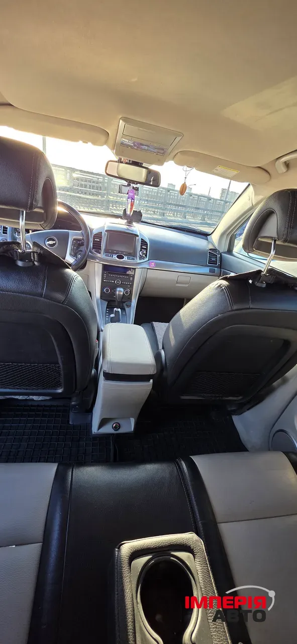 Chevrolet Captiva - фото 12