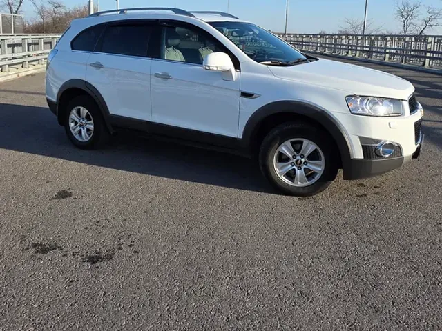 Chevrolet Captiva - фото 4