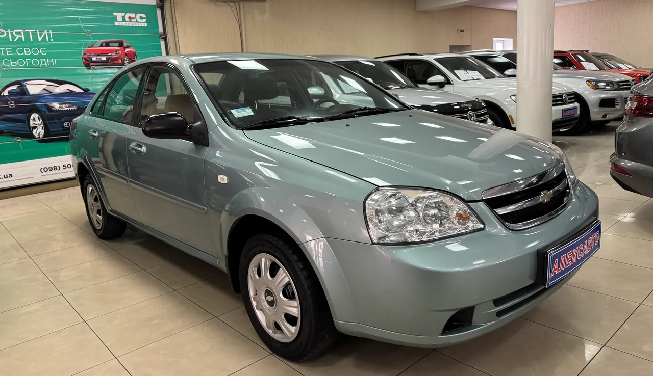 Chevrolet Lacetti - фото 1