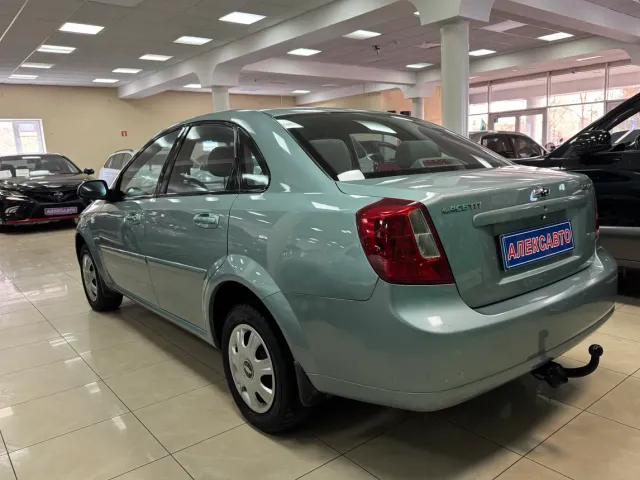 Chevrolet Lacetti - фото 5