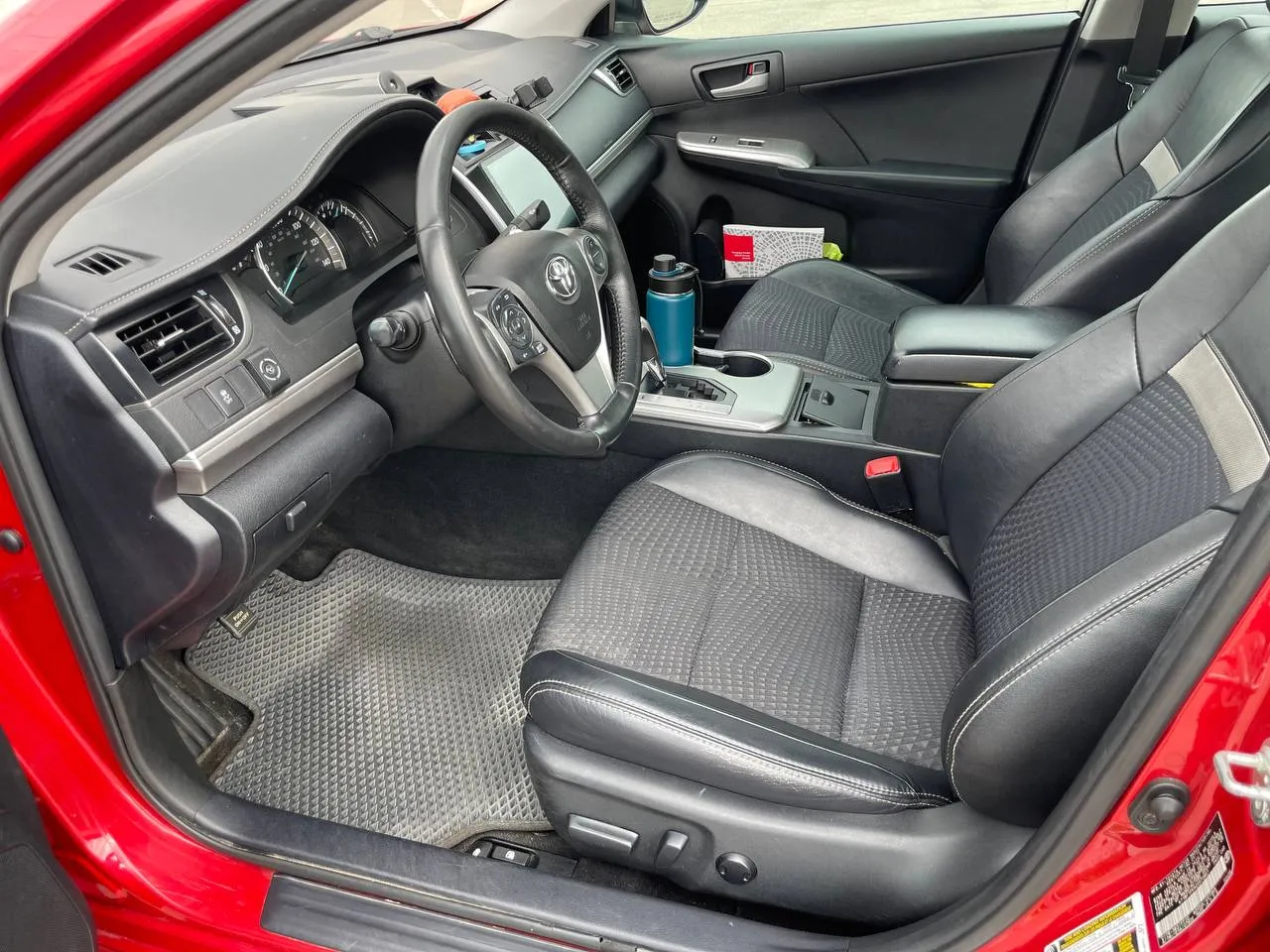 Toyota Camry - фото 9