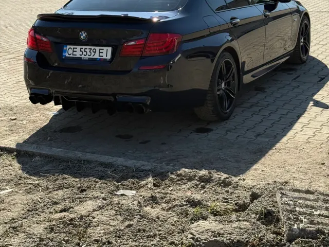 BMW 5 серії - фото 2