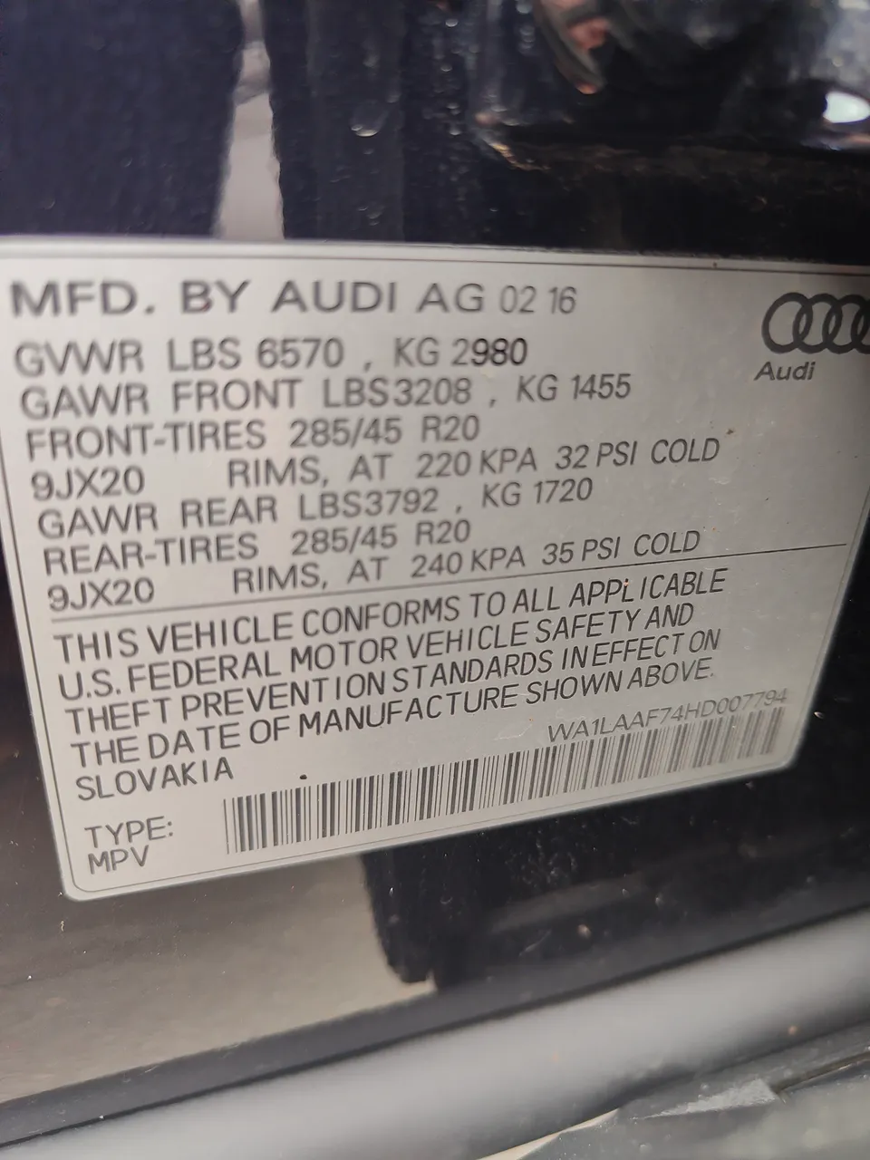 Audi Q7 - фото 19