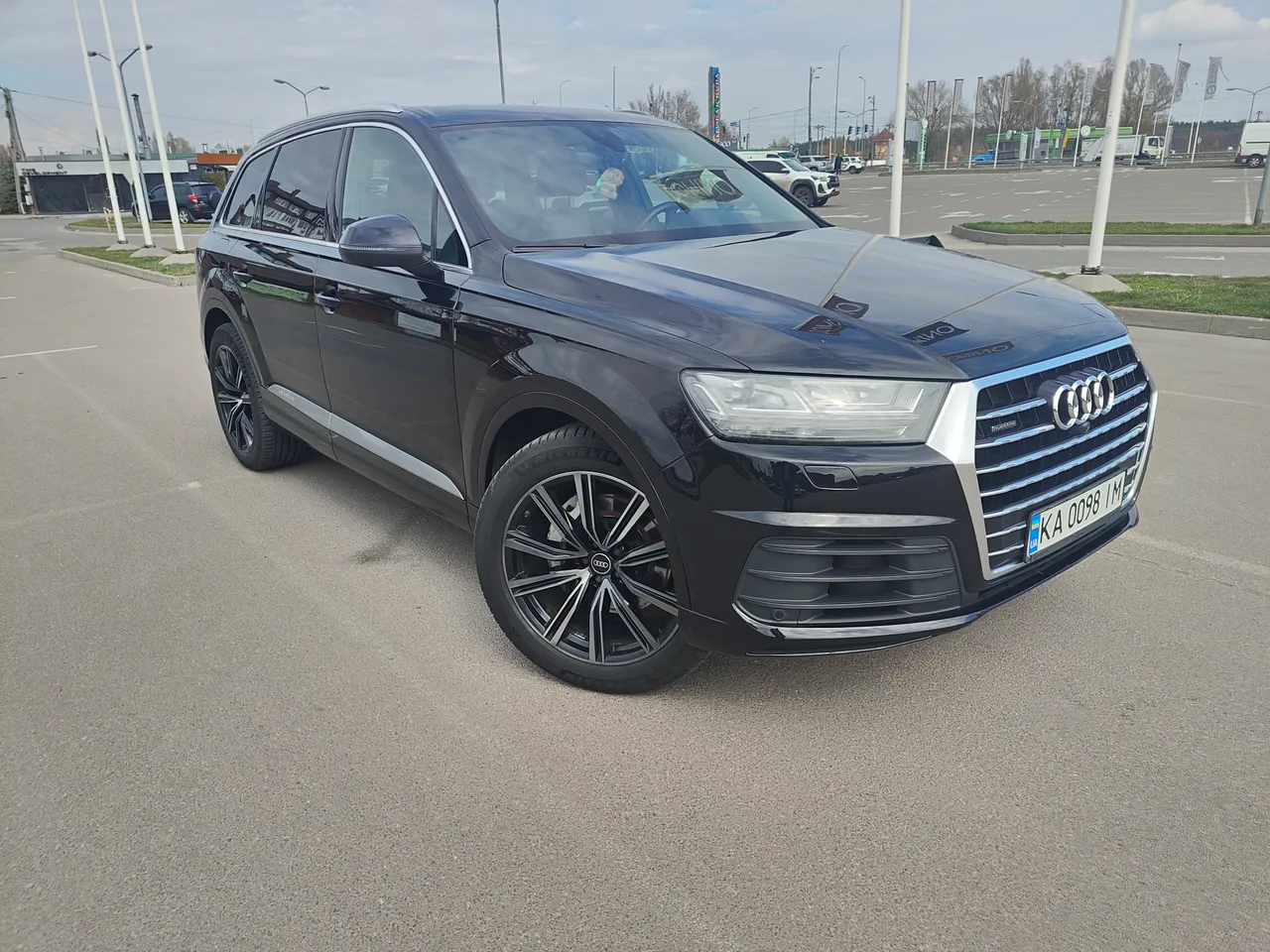 Audi Q7 - фото 3