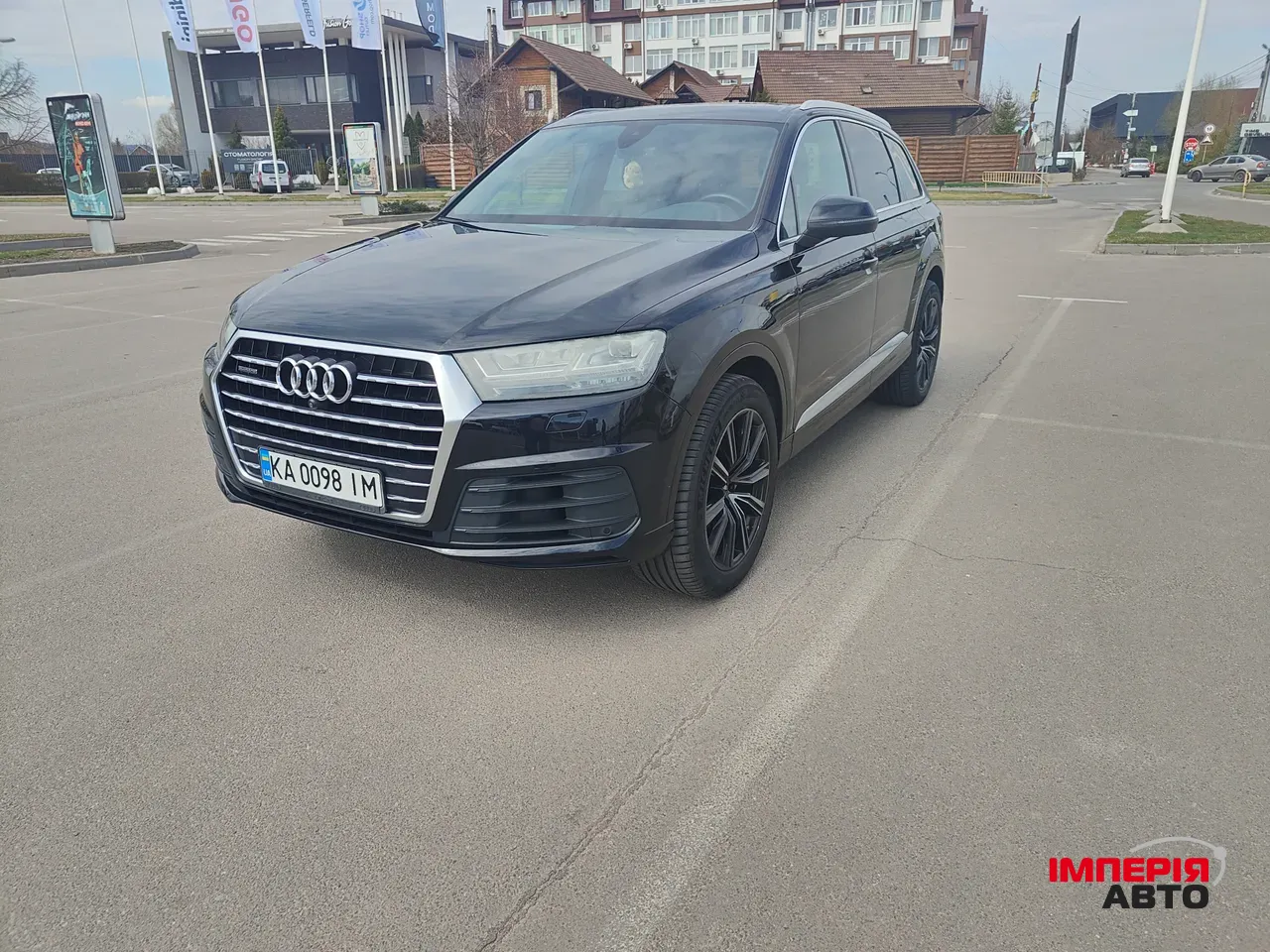 Audi Q7 - фото 1