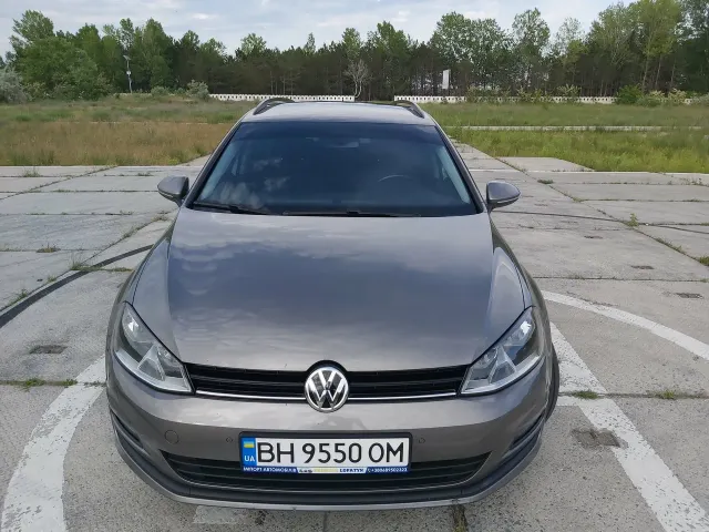 Volkswagen Golf GTD - фото 1