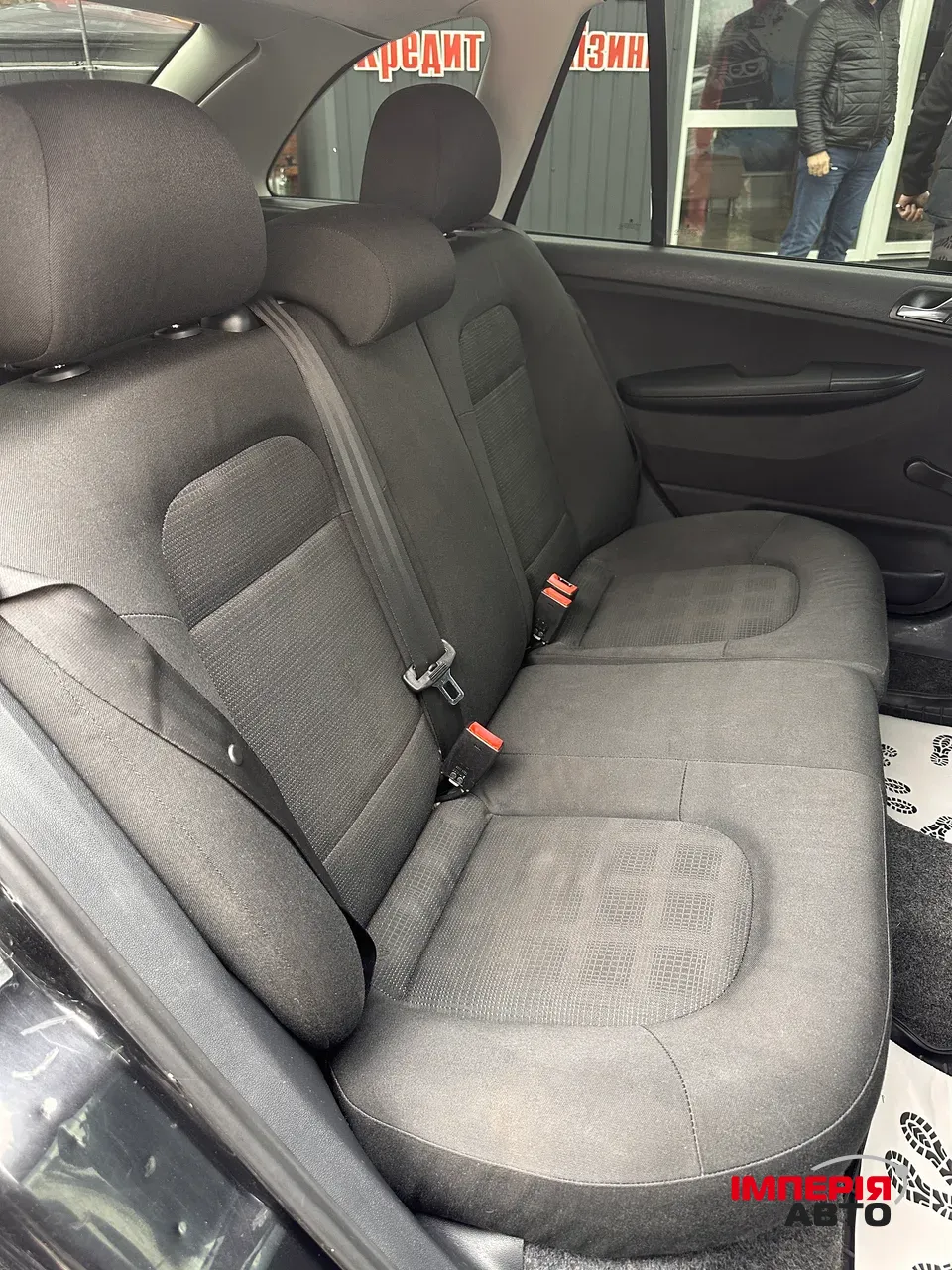 Skoda Fabia - фото 10