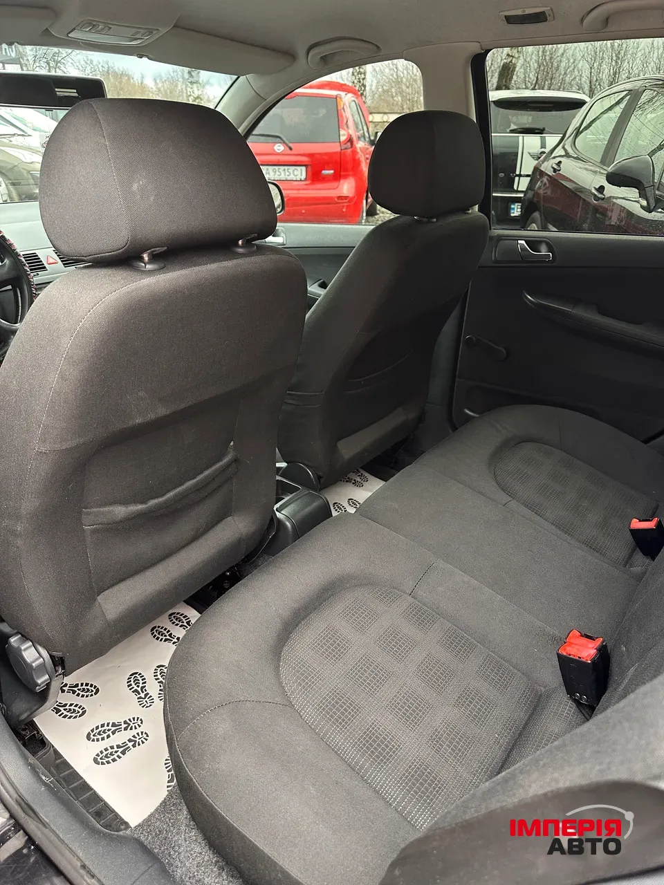 Skoda Fabia - фото 8