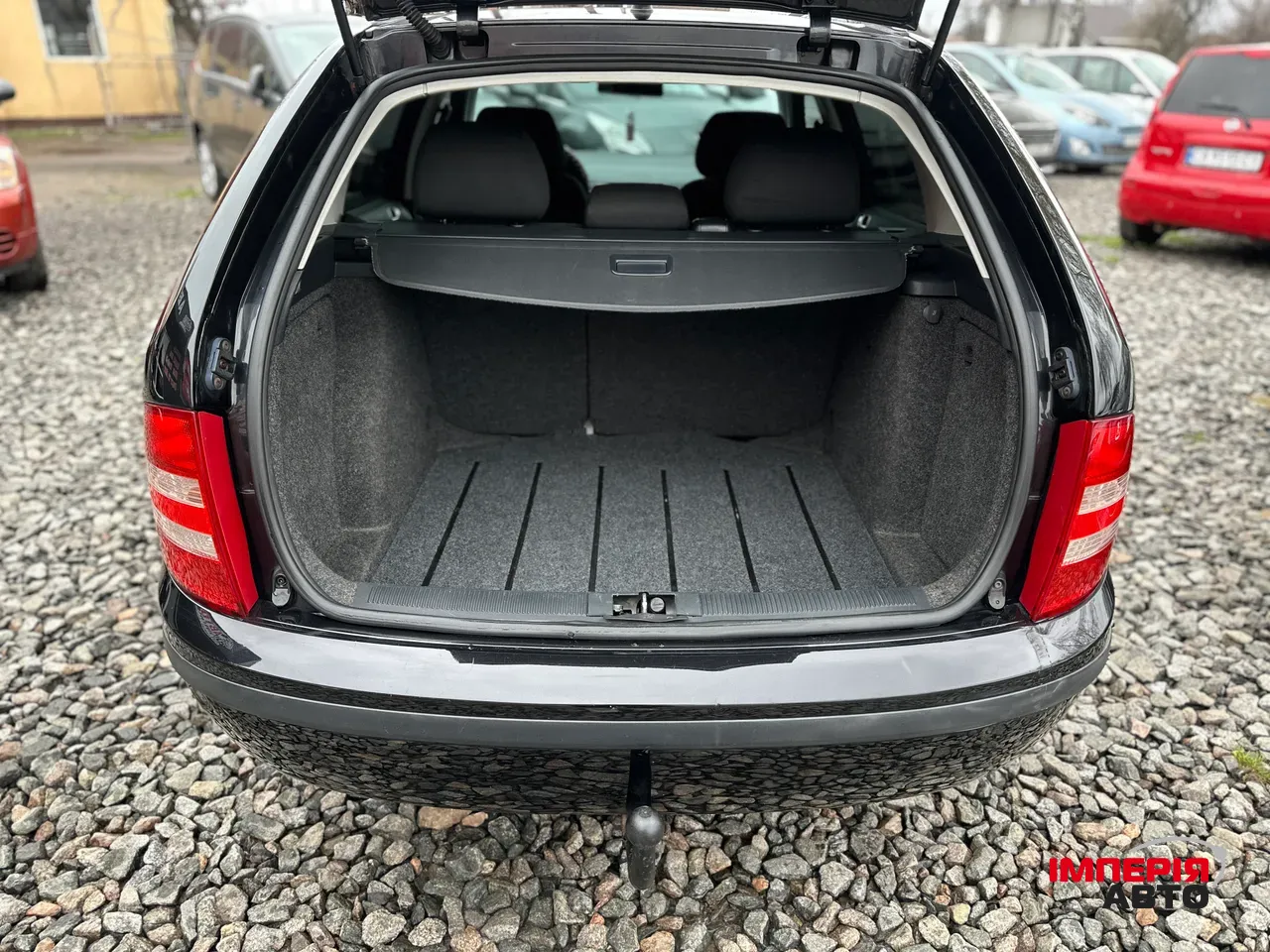 Skoda Fabia - фото 12