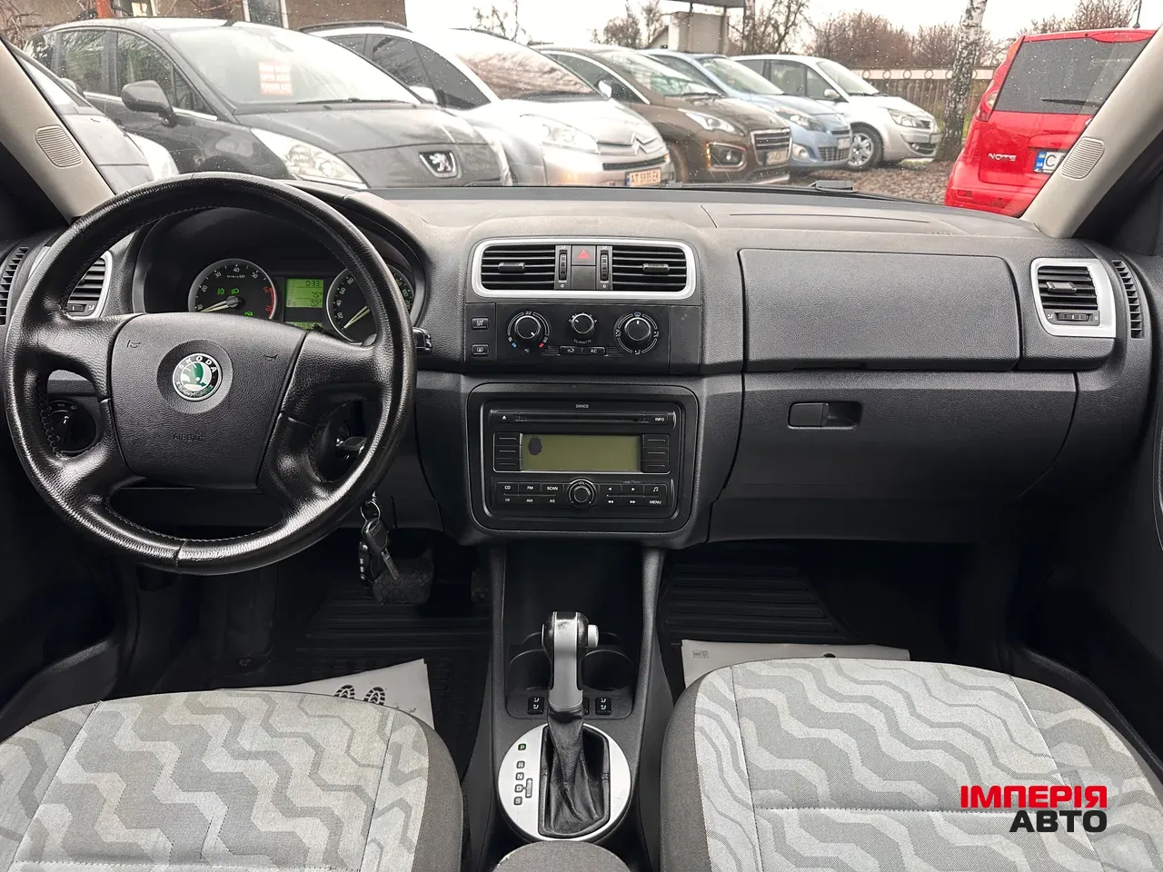 Skoda Fabia - фото 5