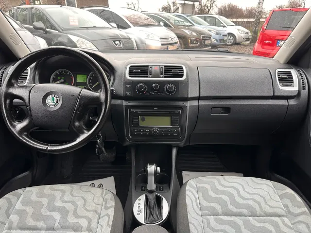 Skoda Fabia - фото 5