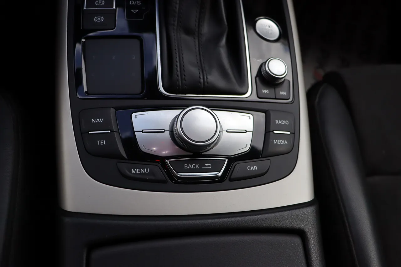 Audi A6 allroad - фото 31