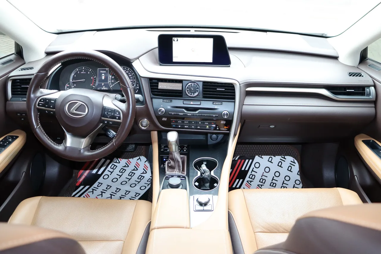 Lexus RX - фото 38