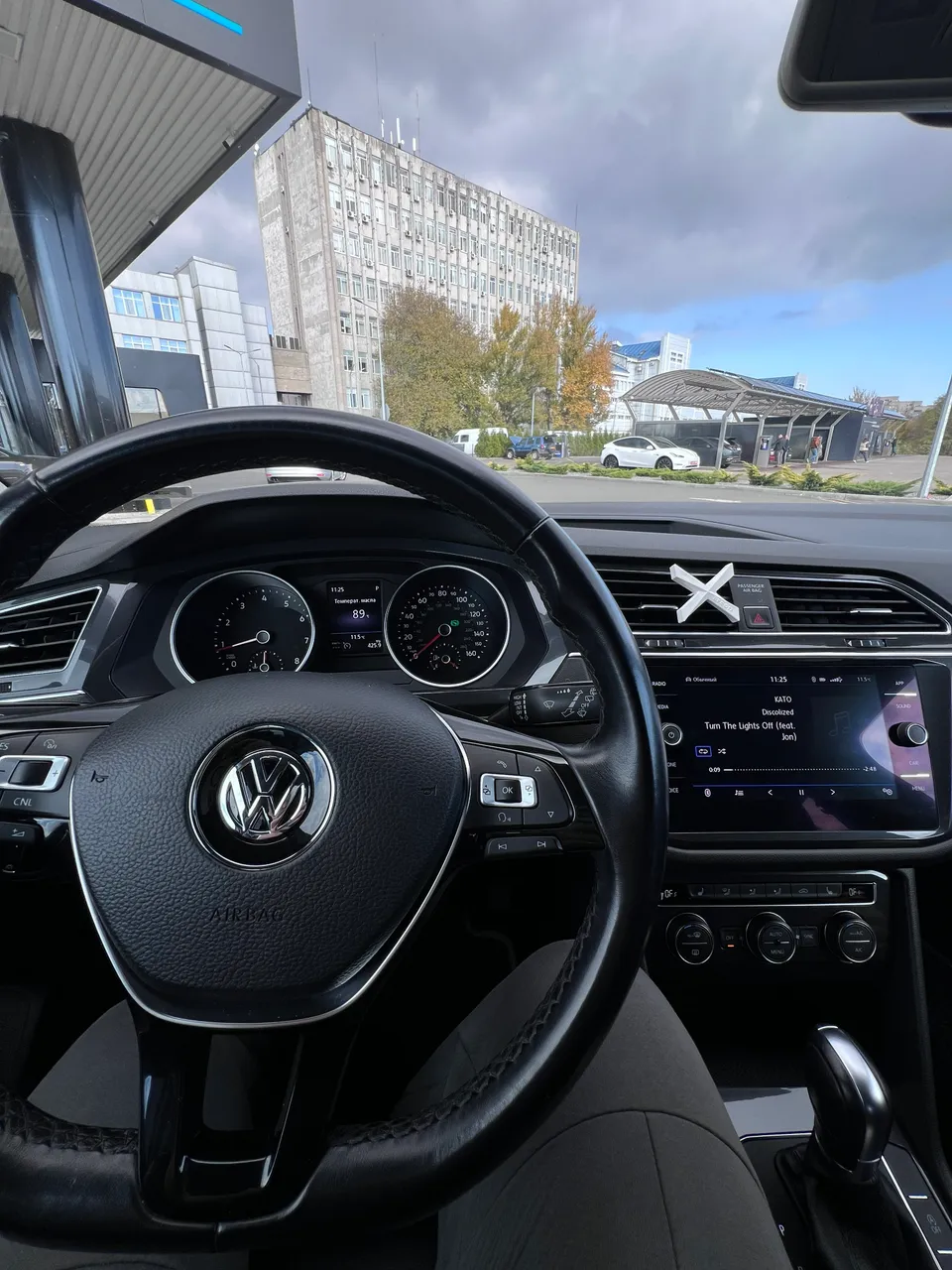 Volkswagen Tiguan - фото 19