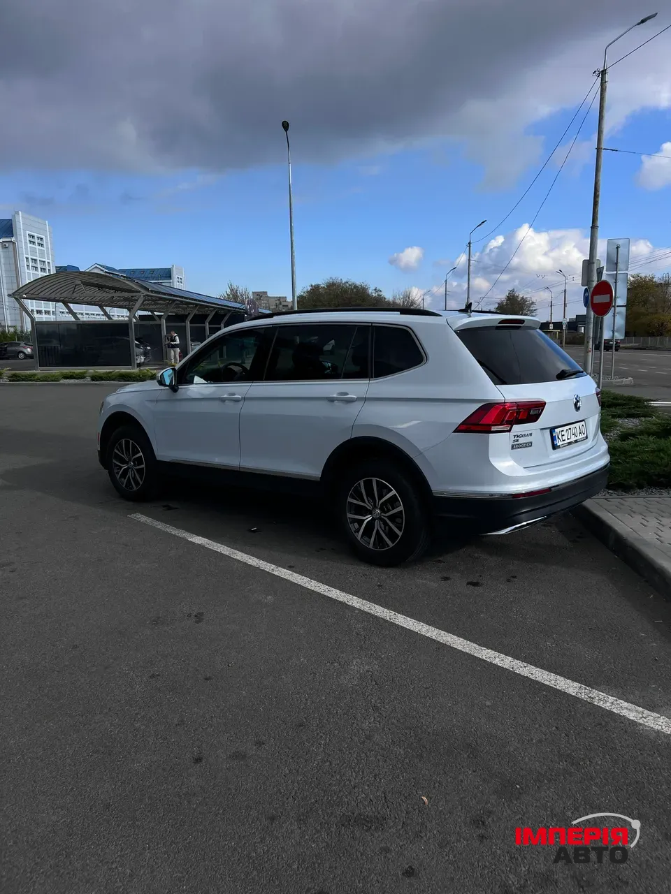 Volkswagen Tiguan - фото 4