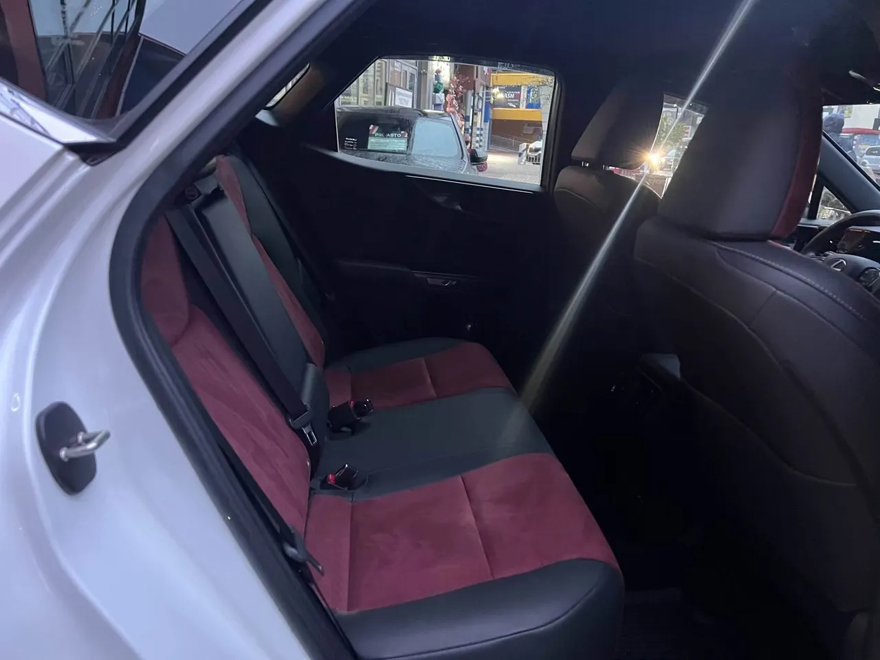 Lexus NX - фото 35