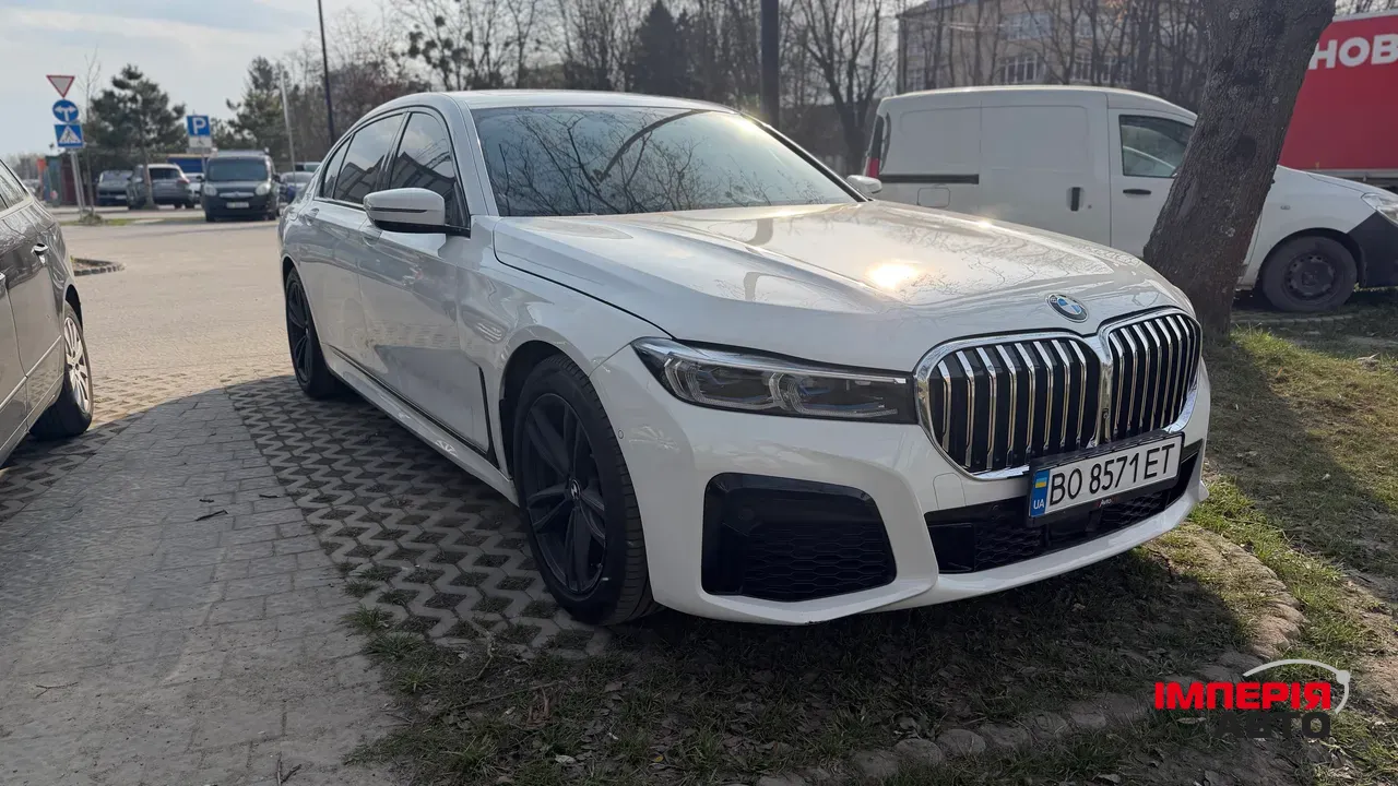 BMW 7 серії - фото 2