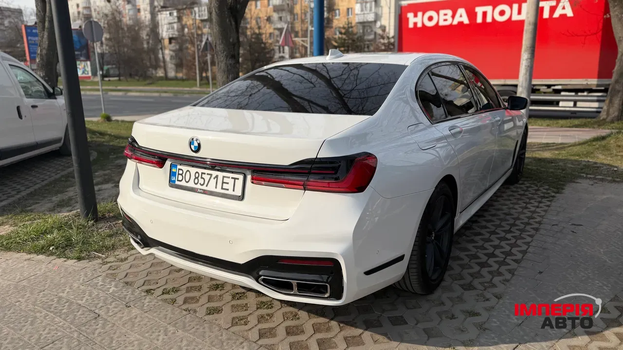 BMW 7 серії - фото 3