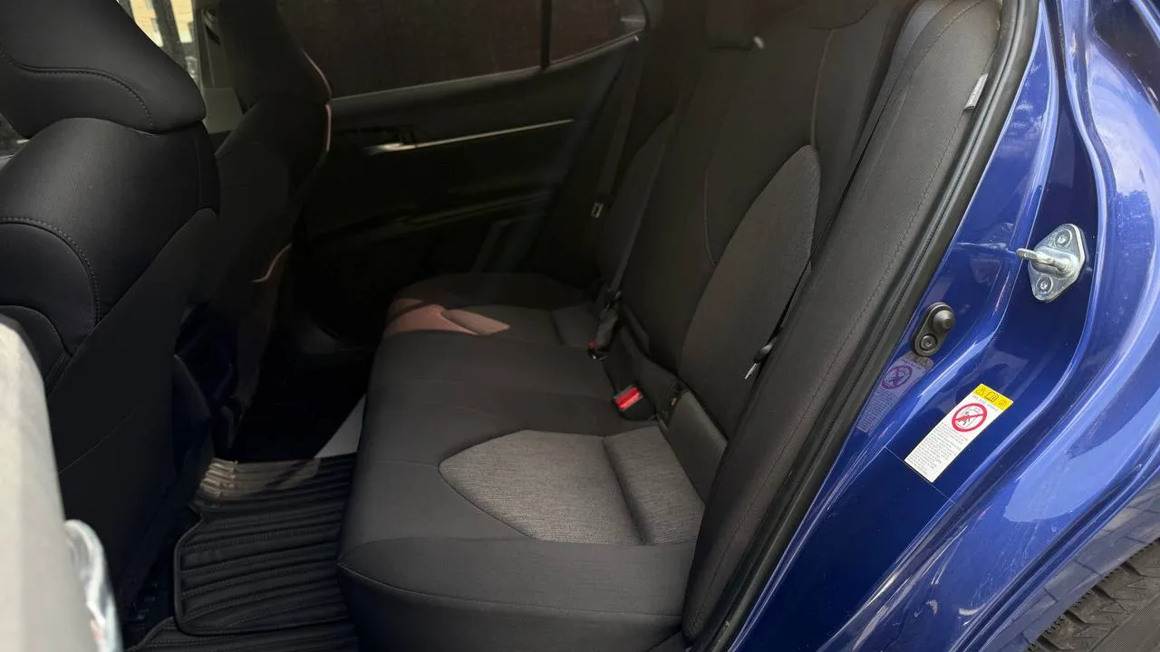 Toyota Camry - фото 10