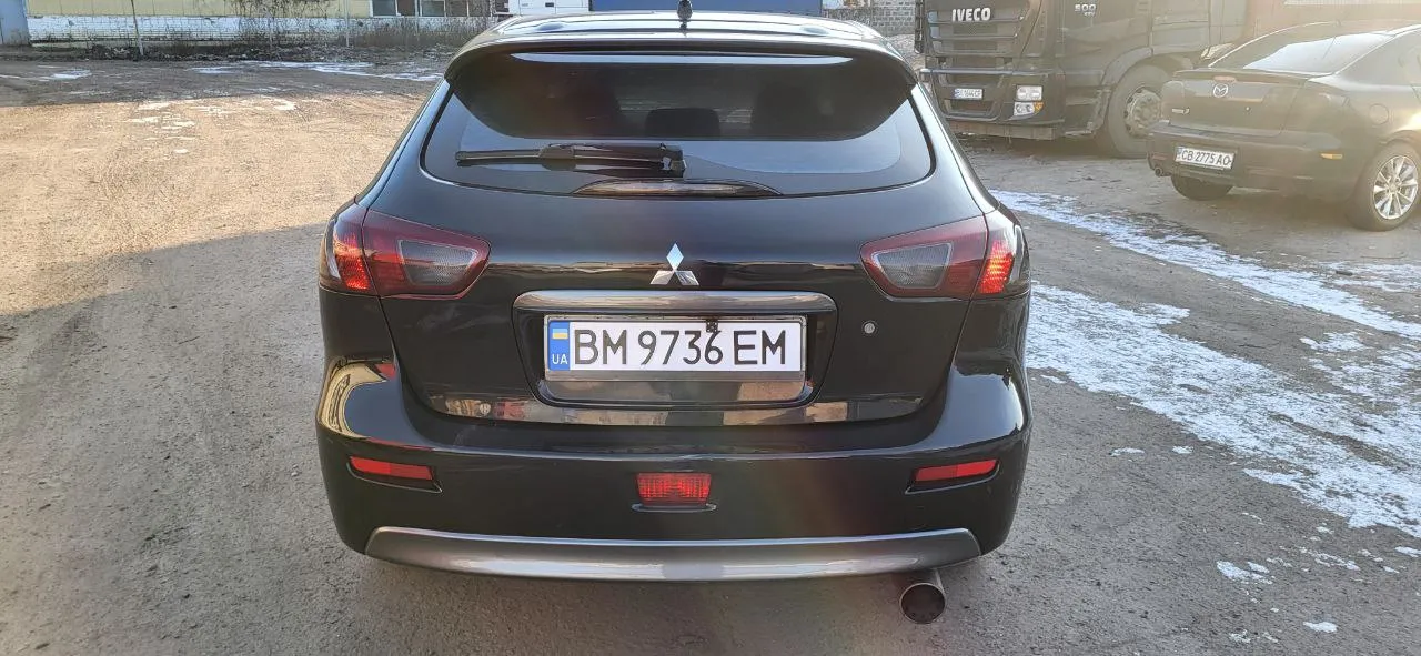 Mitsubishi Lancer - фото 4