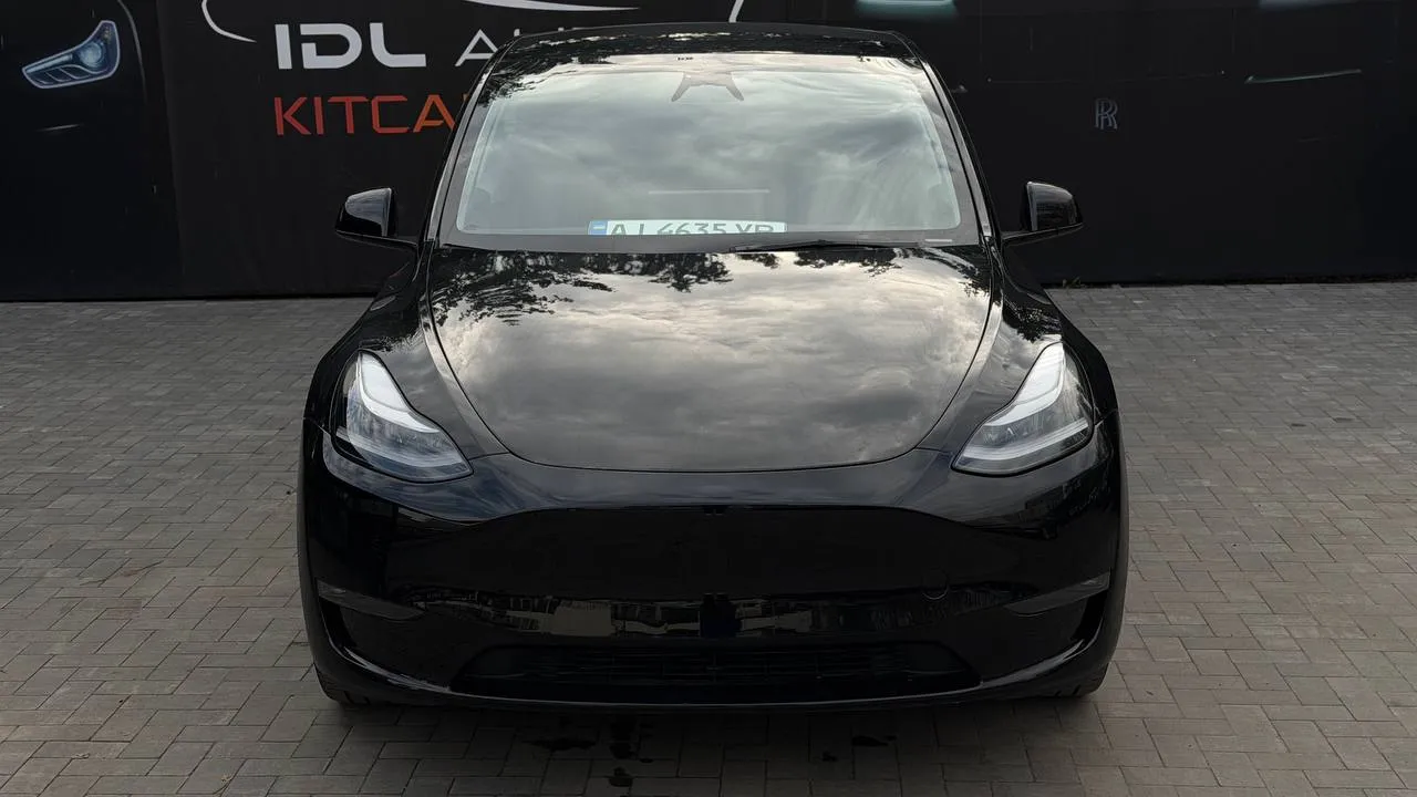 Tesla Model Y - фото 2