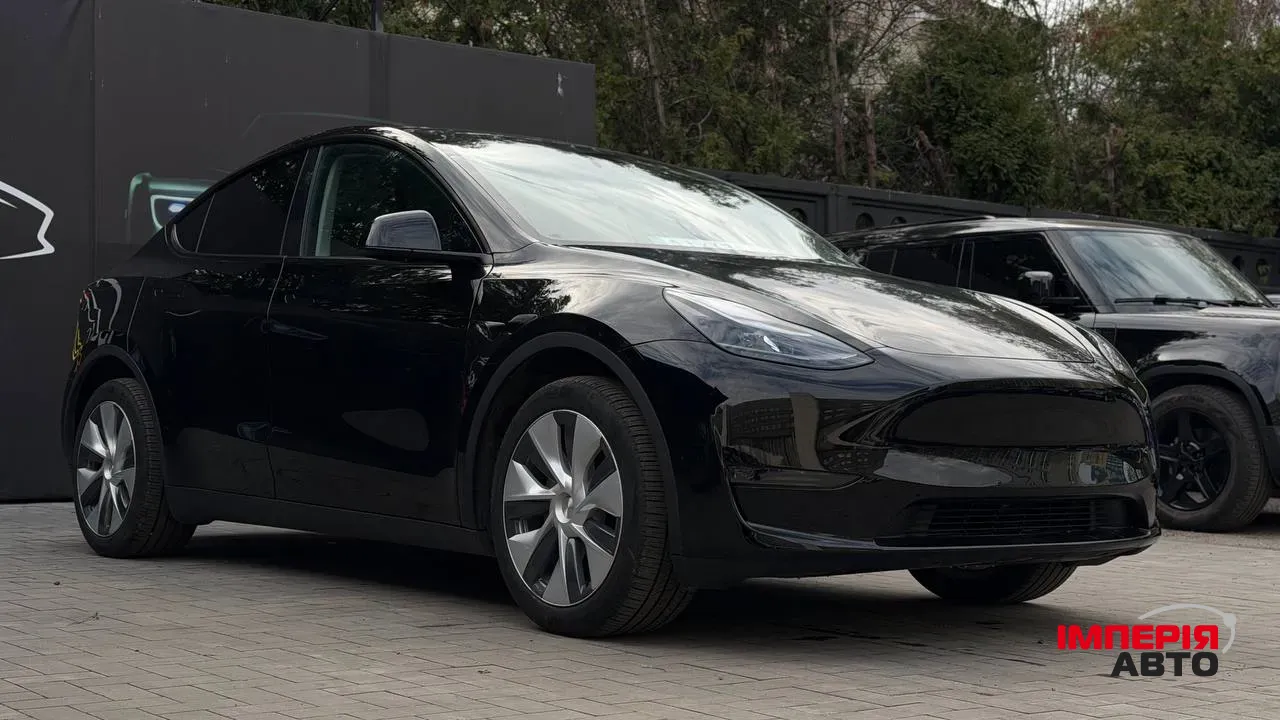 Tesla Model Y - фото 3