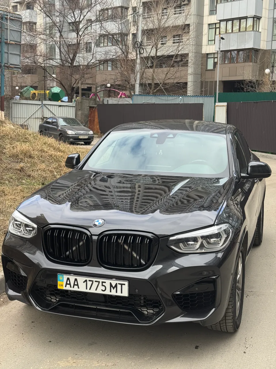 BMW X4 - фото 1