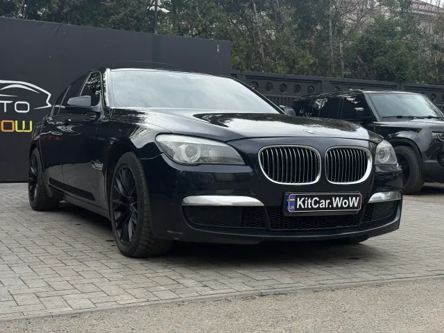 BMW 7 серії - фото 3