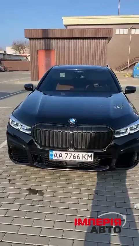 BMW 7 серії - фото 3