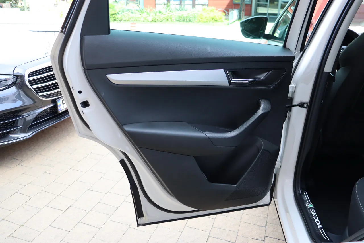 Skoda Karoq - фото 32