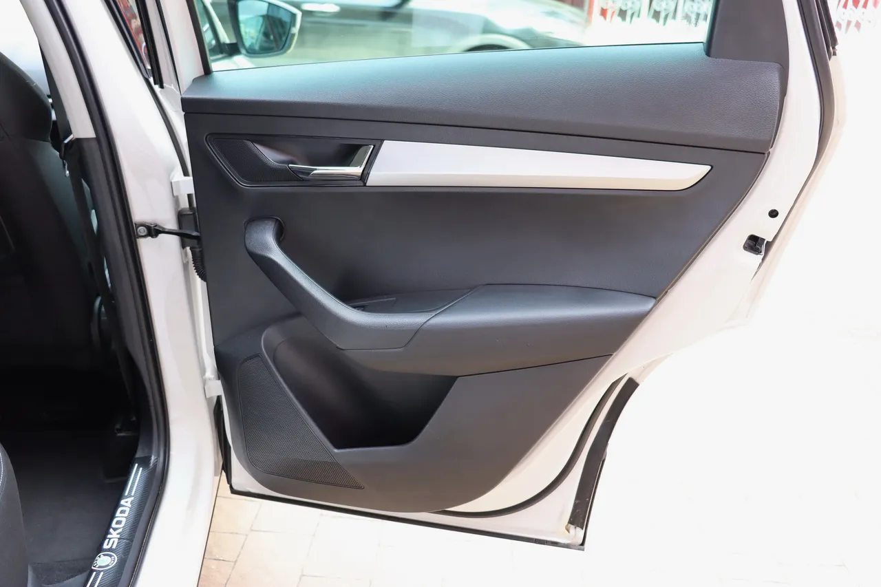 Skoda Karoq - фото 39