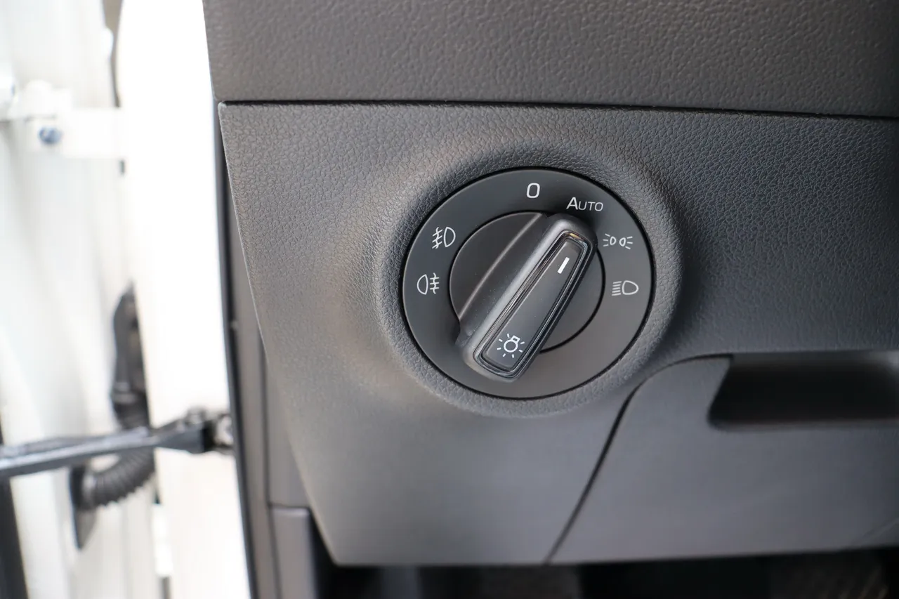 Skoda Karoq - фото 17