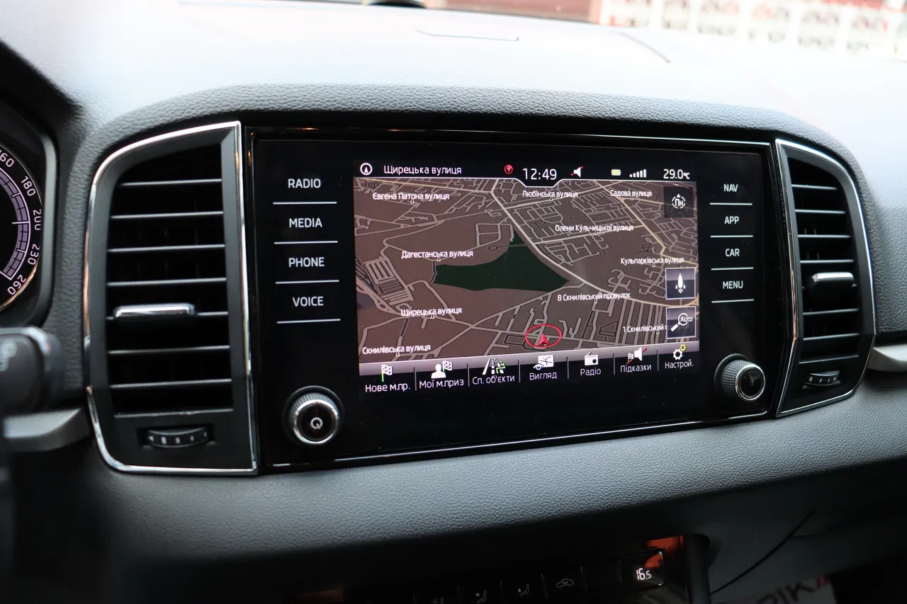 Skoda Karoq - фото 26