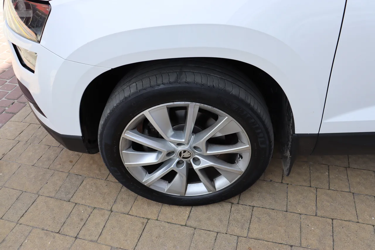 Skoda Karoq - фото 11