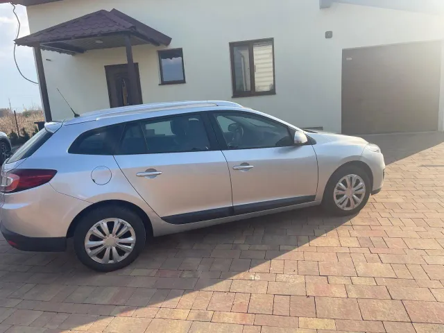 Renault Megane - фото 5