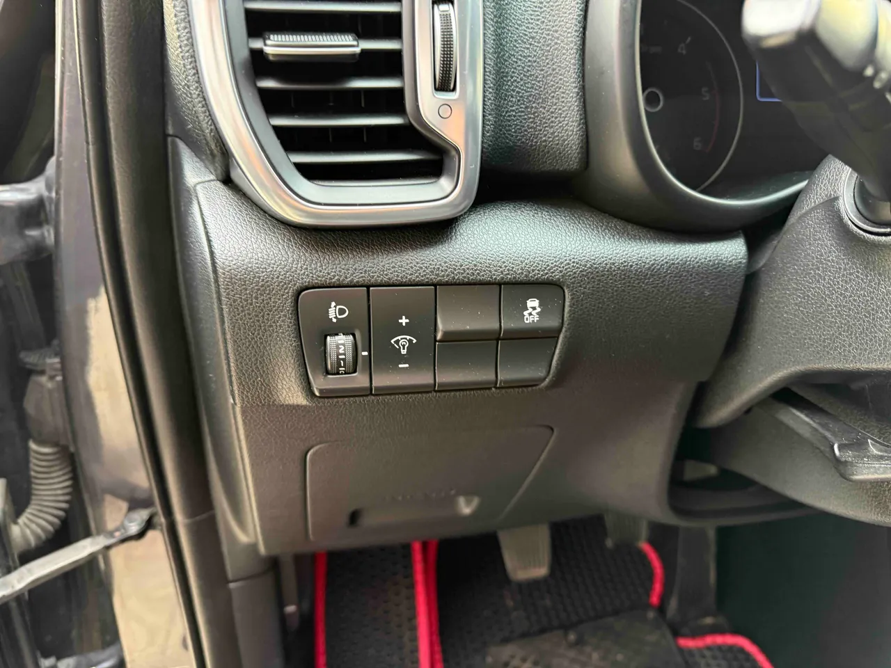 Kia Sportage - фото 17