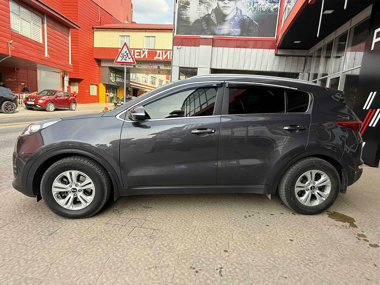 Kia Sportage - фото 10