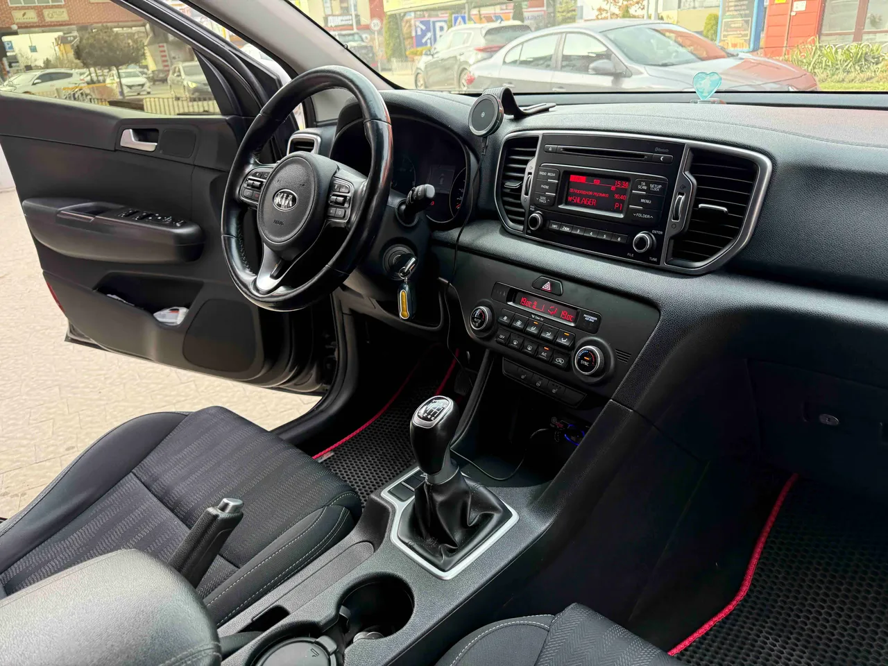 Kia Sportage - фото 43