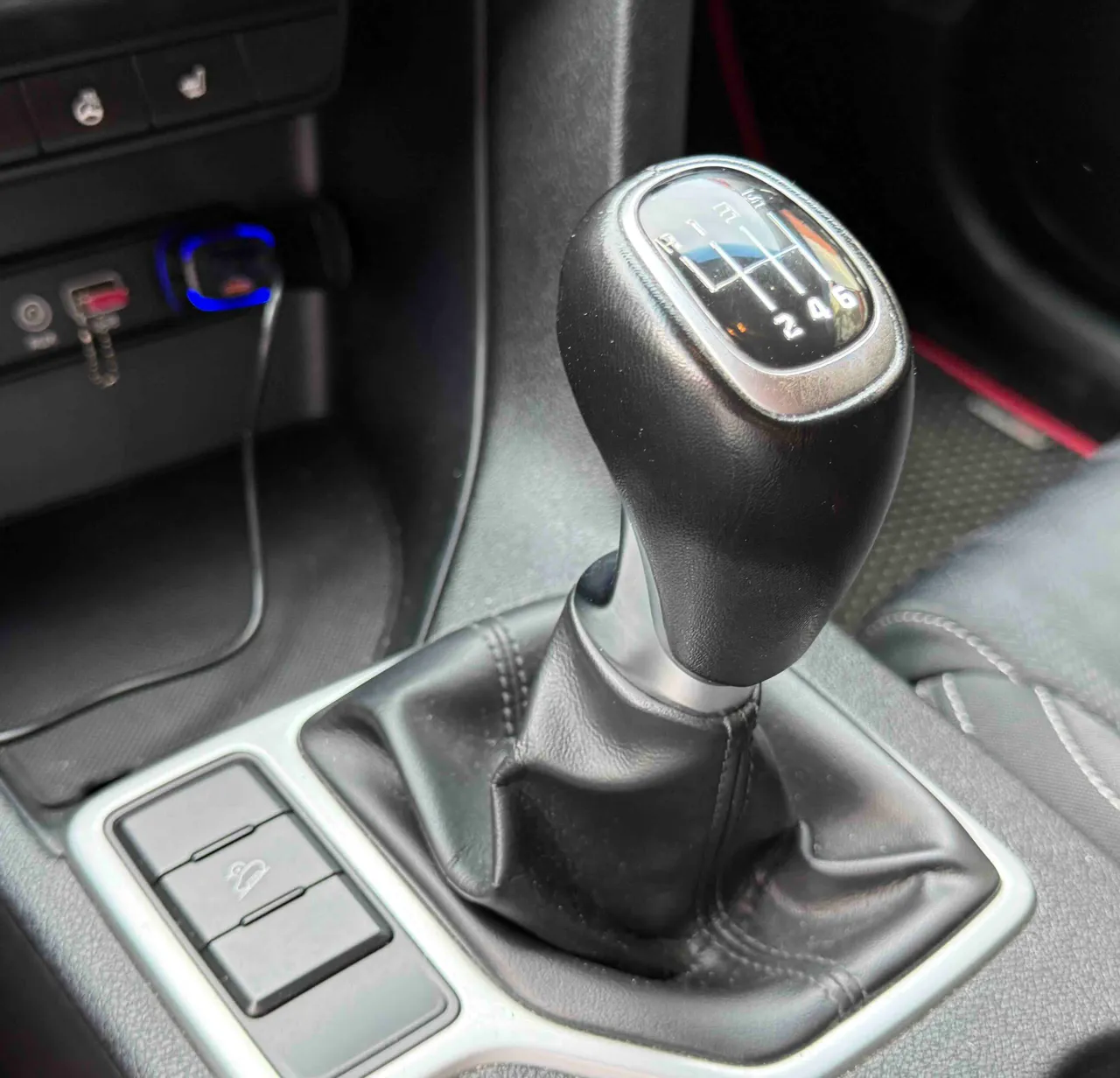 Kia Sportage - фото 26