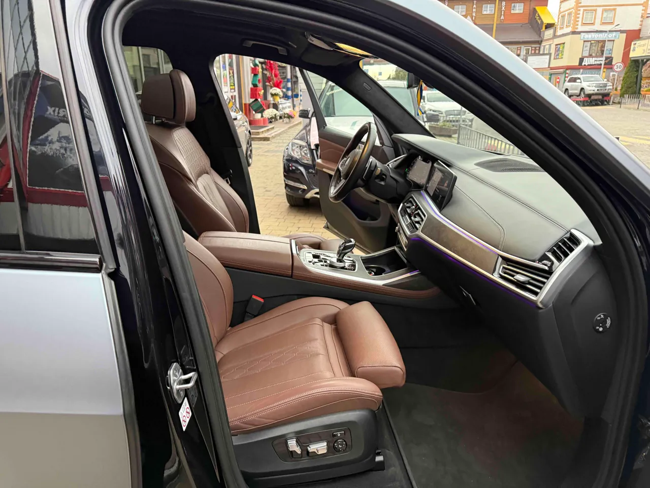 BMW X7 - фото 62