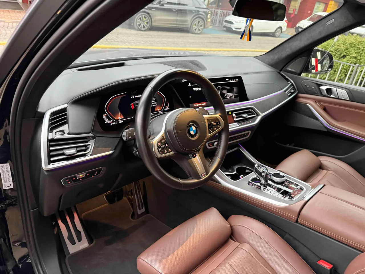 BMW X7 - фото 23