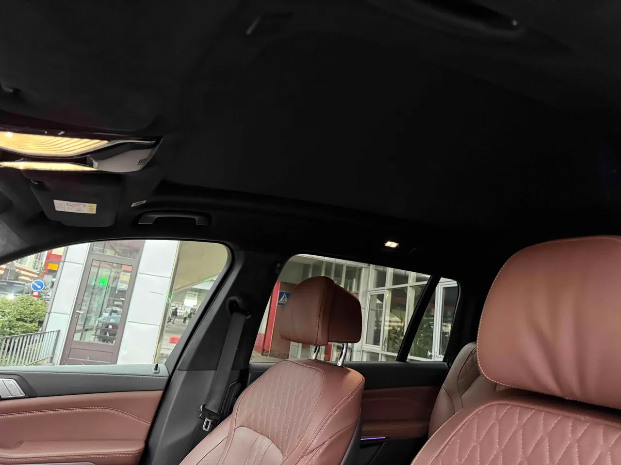 BMW X7 - фото 24