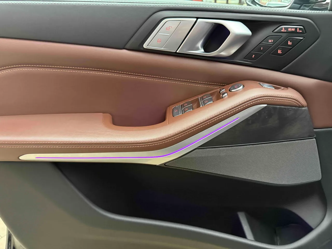 BMW X7 - фото 19