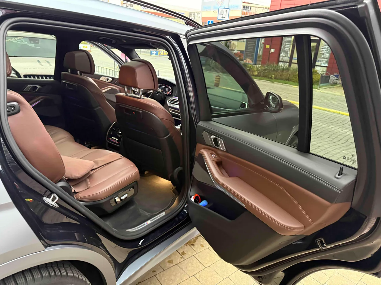 BMW X7 - фото 58