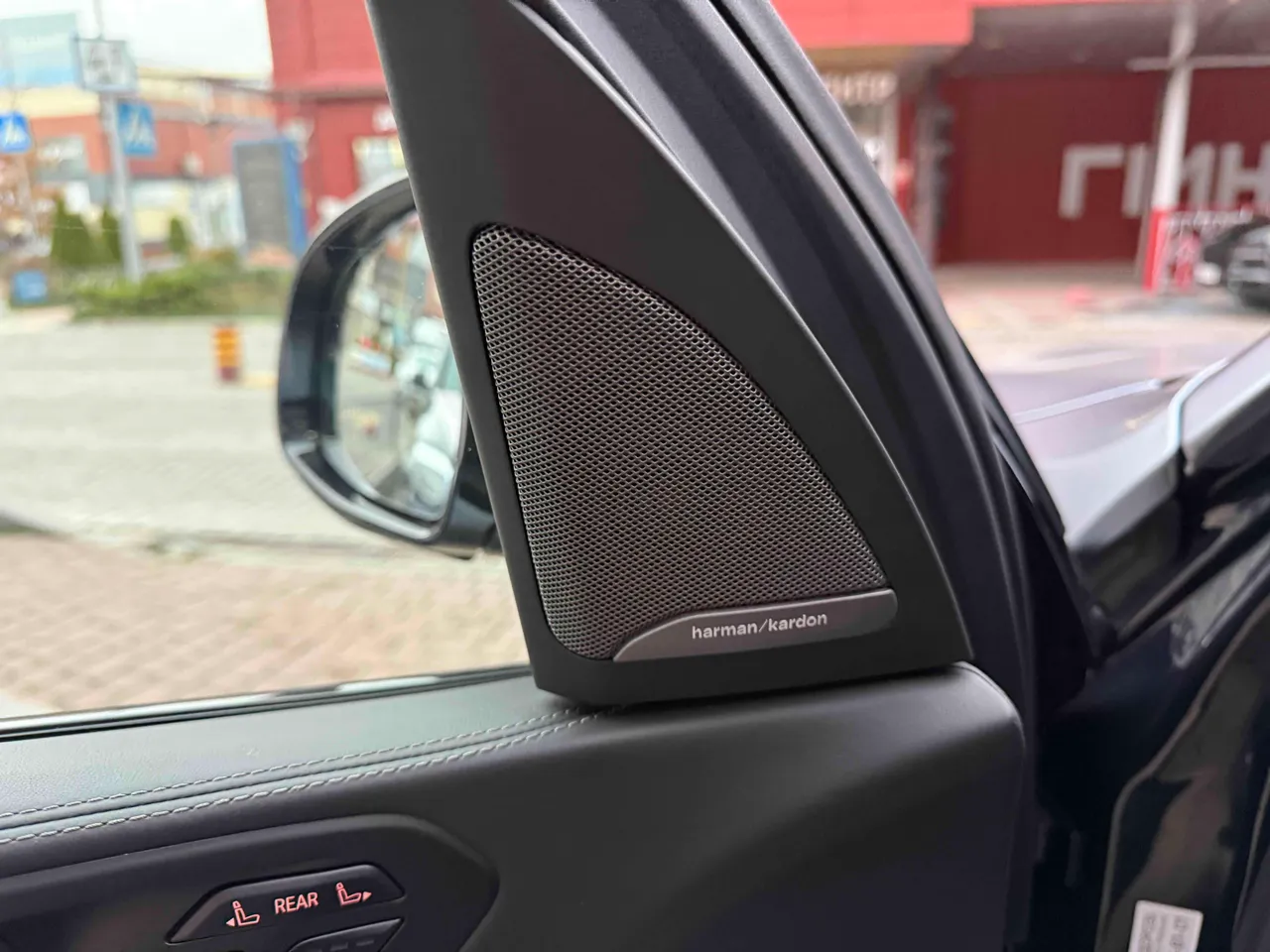 BMW X7 - фото 16