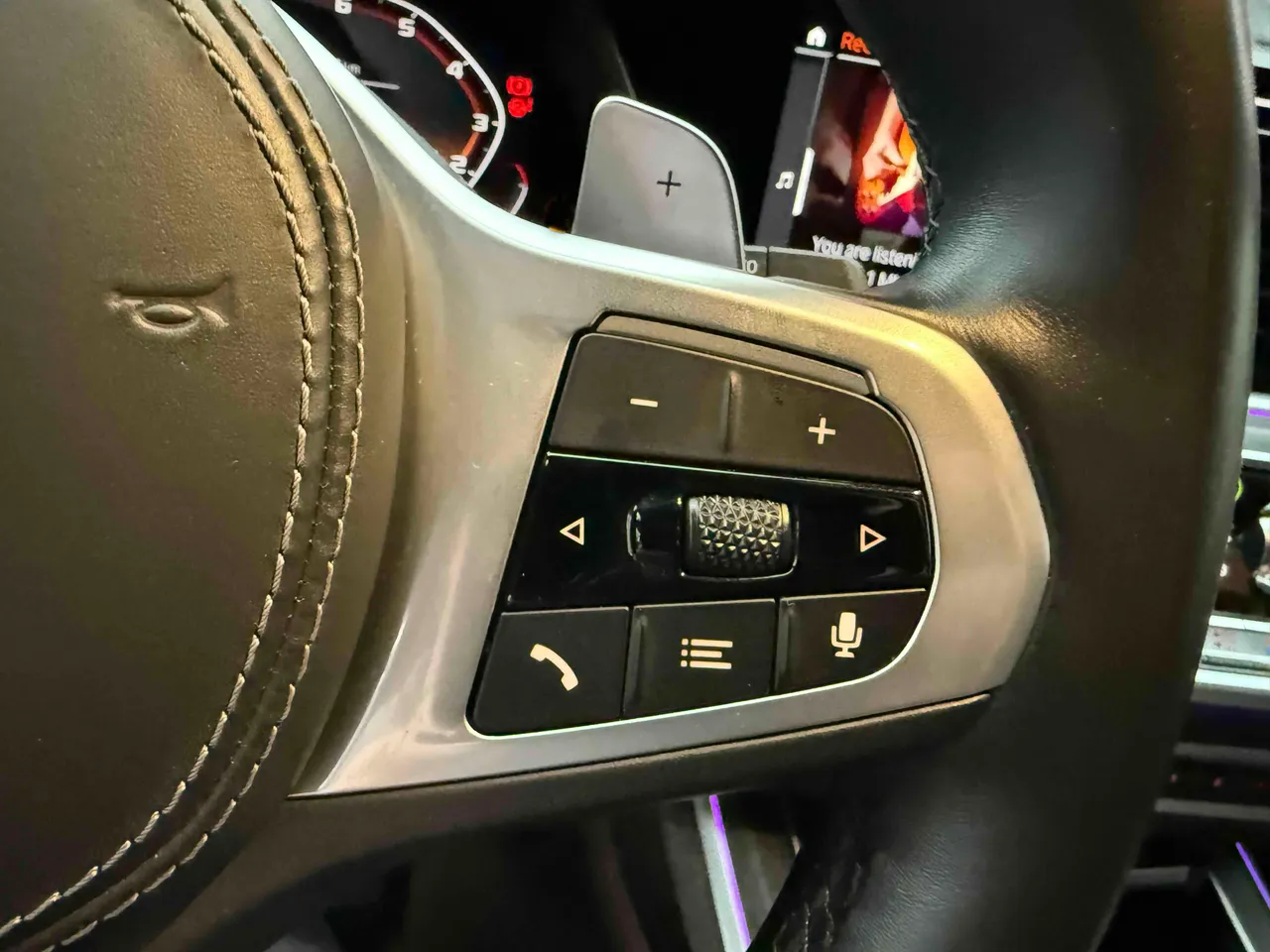 BMW X7 - фото 28