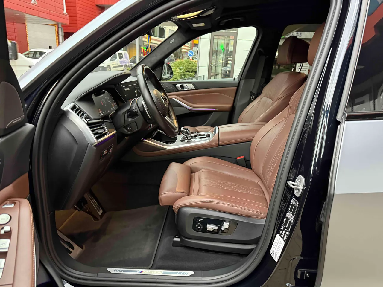 BMW X7 - фото 20